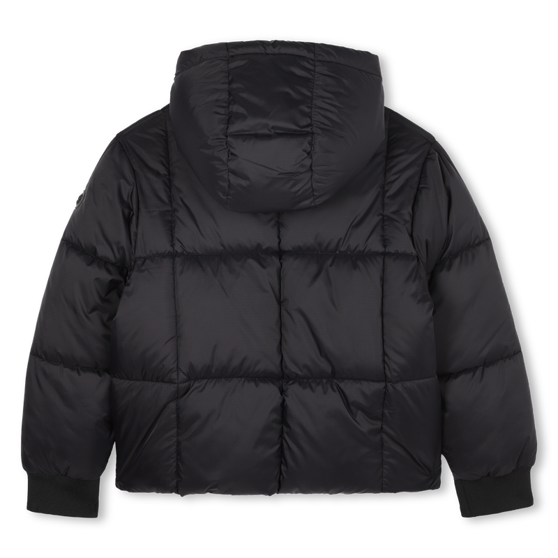 Piumino con collo alto BOSS 
                        RAGAZZO