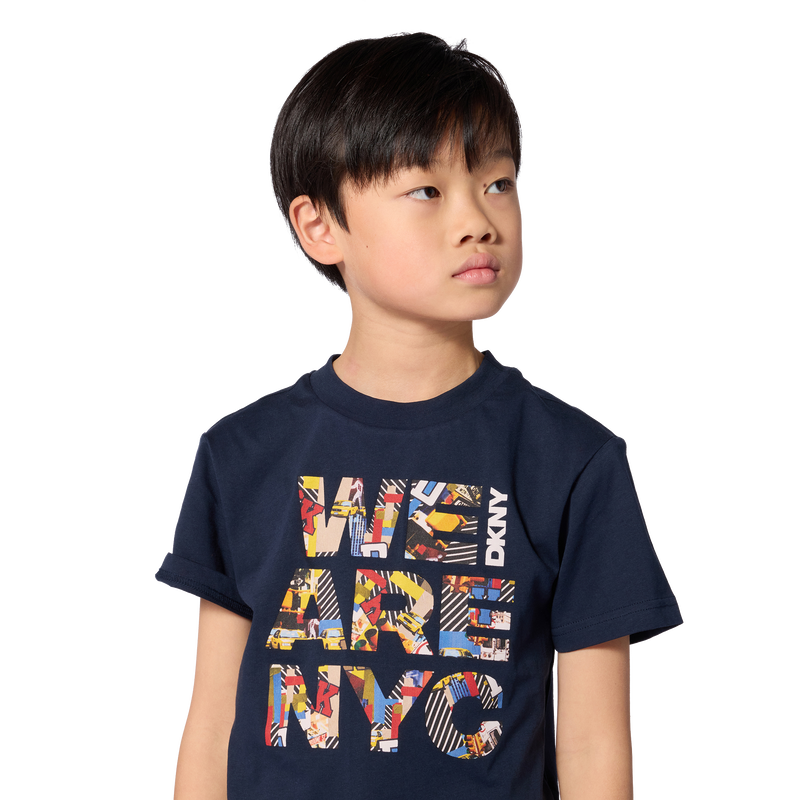 T-shirt a maniche corte DKNY 
                        RAGAZZO
