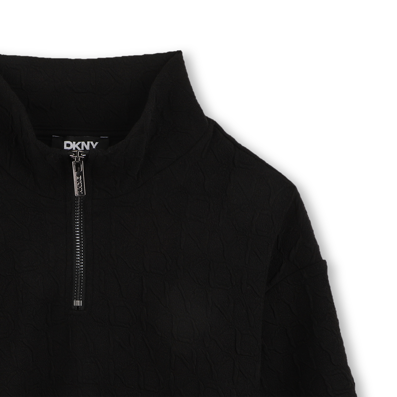 T-shirt fantasia DKNY 
                        BAMBINA