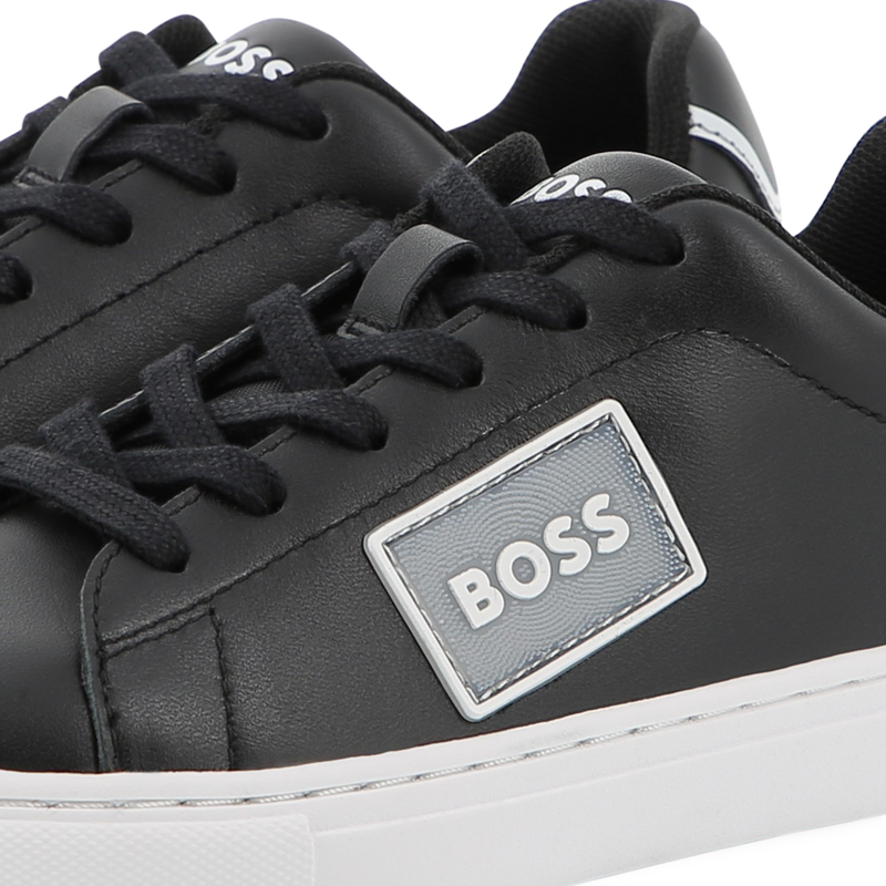 Sneakers in pelle bovina BOSS 
                        RAGAZZO