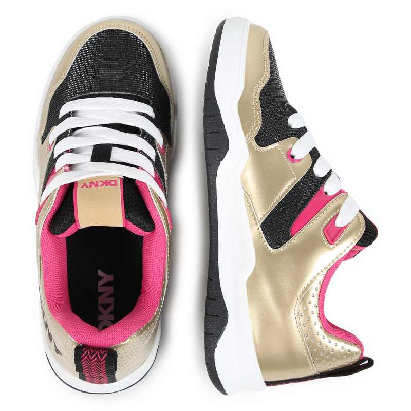 Sneakers con lacci DKNY 
                        BAMBINA